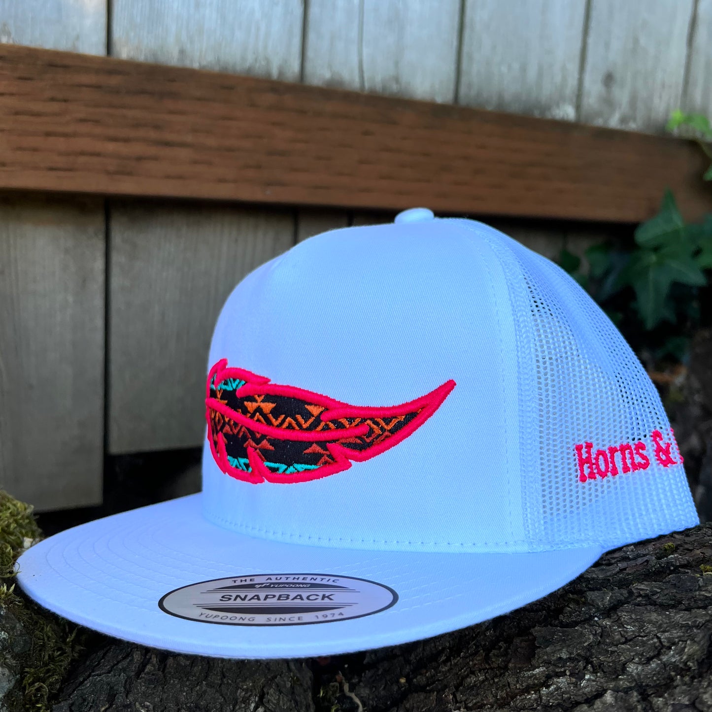 Feather White-Hot Pink