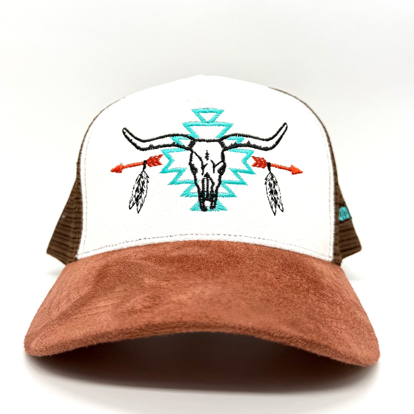 Toro Azteca Trucker