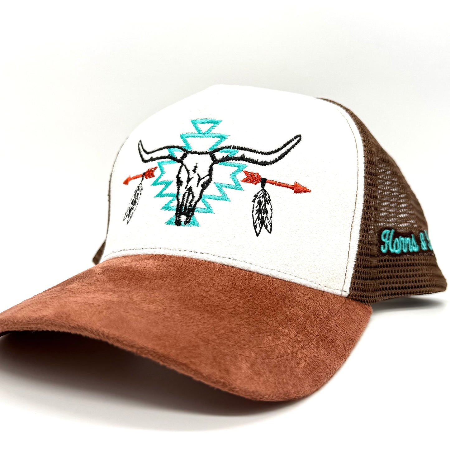 Toro Azteca Trucker